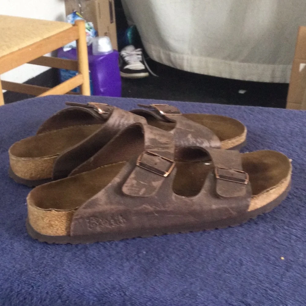 Kids Brown Double-Buckle Sandals